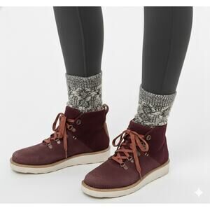 Kodiak Sauveur Waterproof Suede Leather Red Burgundy Wedge Hiking Boot Wmns Sz 9